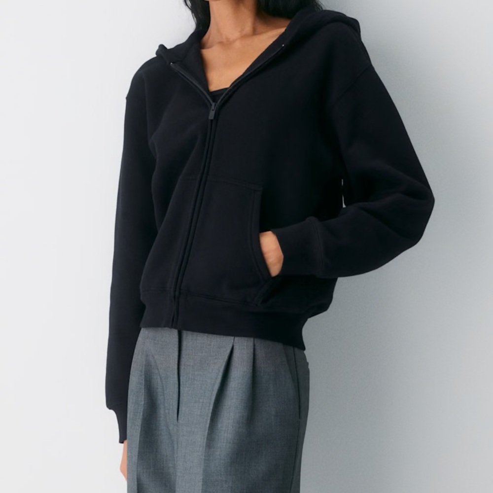 Aritzia Cozy Sweatfleece Perfect Zip Hoodie - Black